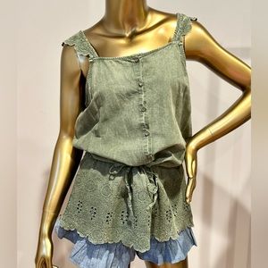 NWOT Heather Olive Top